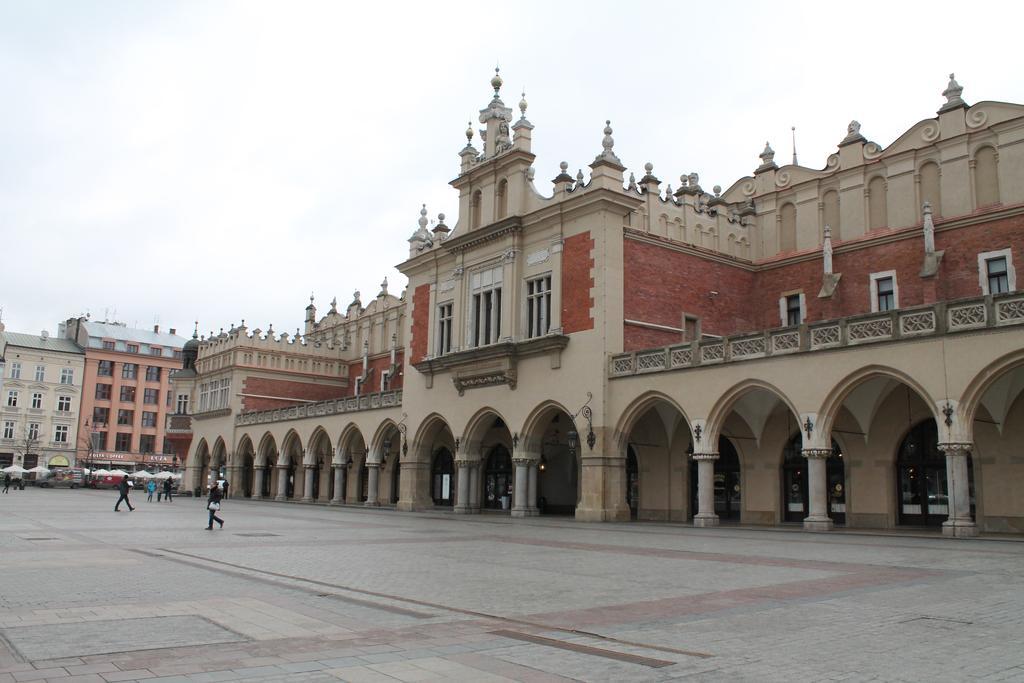 Kubik-Studio Lägenhet Krasków Rum bild